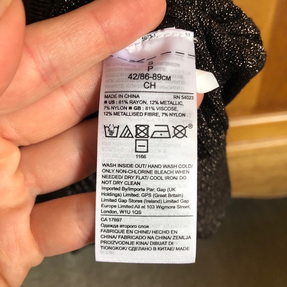 Banana Republic sweater tank - Picture 4 of 4